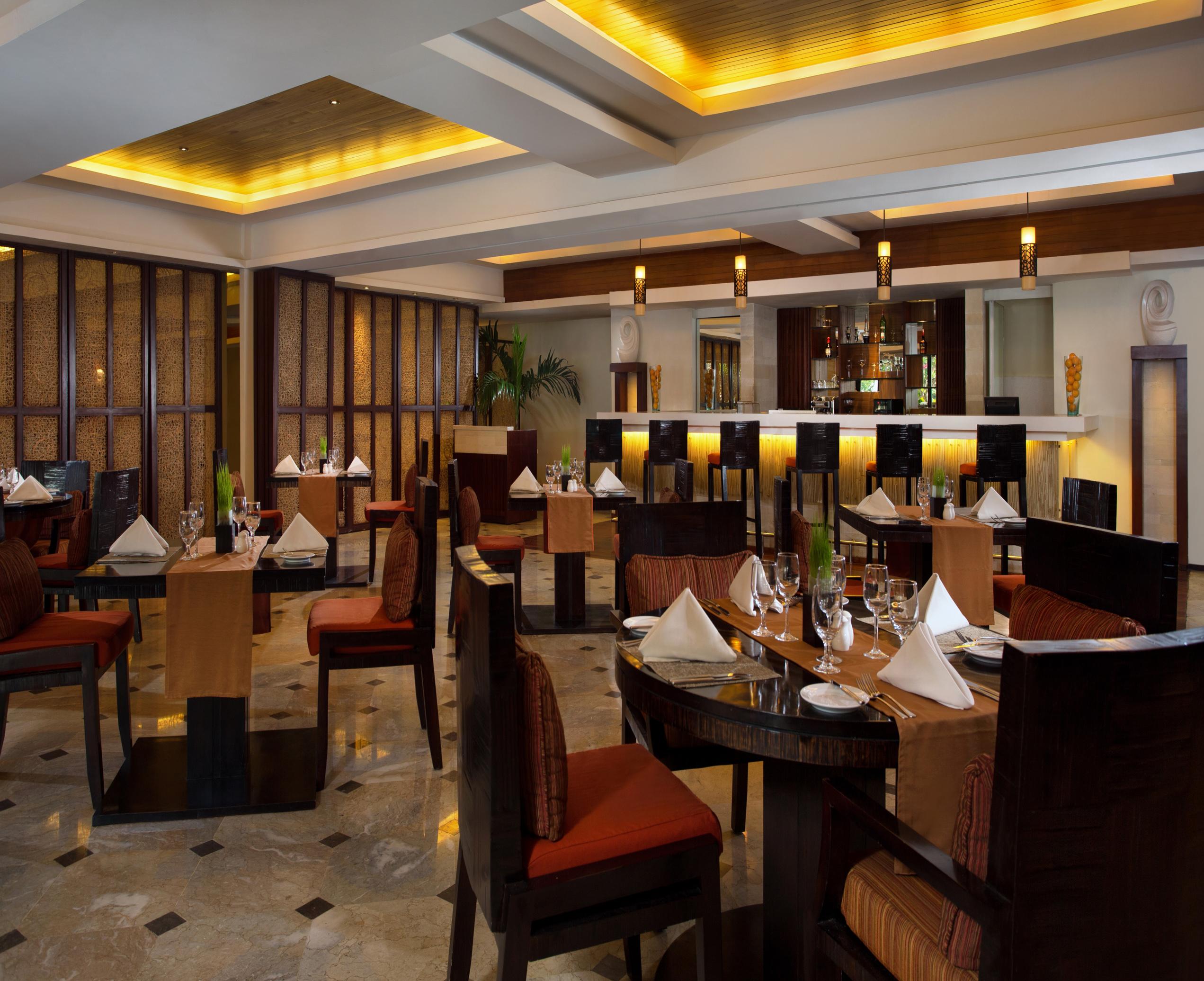 קוטה לומבוק Discovery Kartika Plaza Hotel מראה חיצוני תמונה The restaurant